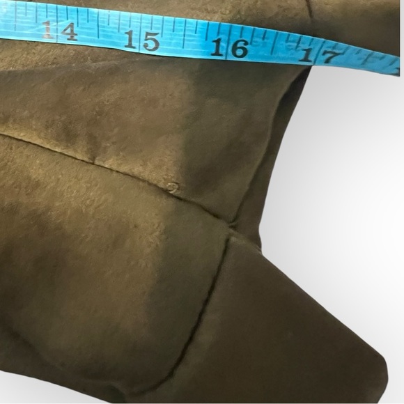 BEBE Faux Suede Kalamata Green Wrap Cropped Long Sleeve Top Small - Picture 9 of 9